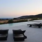 Apa Calma فيلة